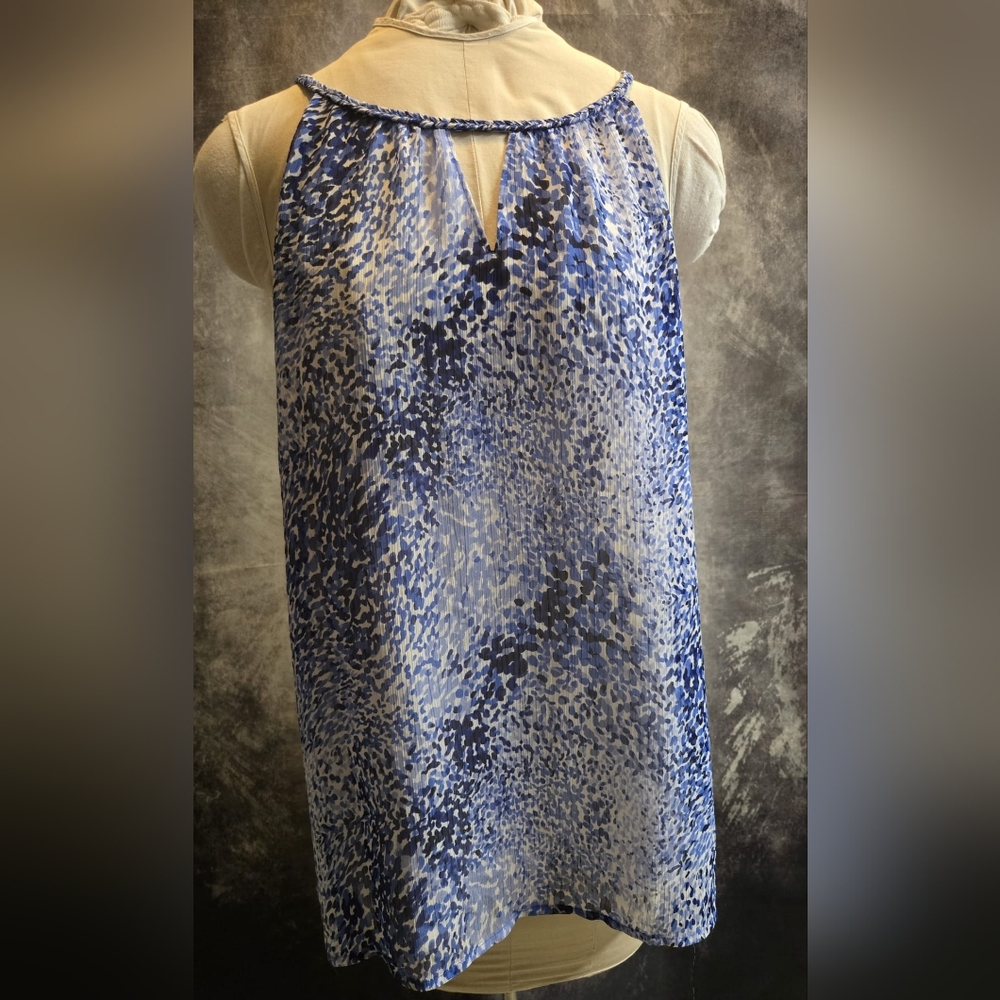 Blue and White Sleeveless Cut Out Tunic